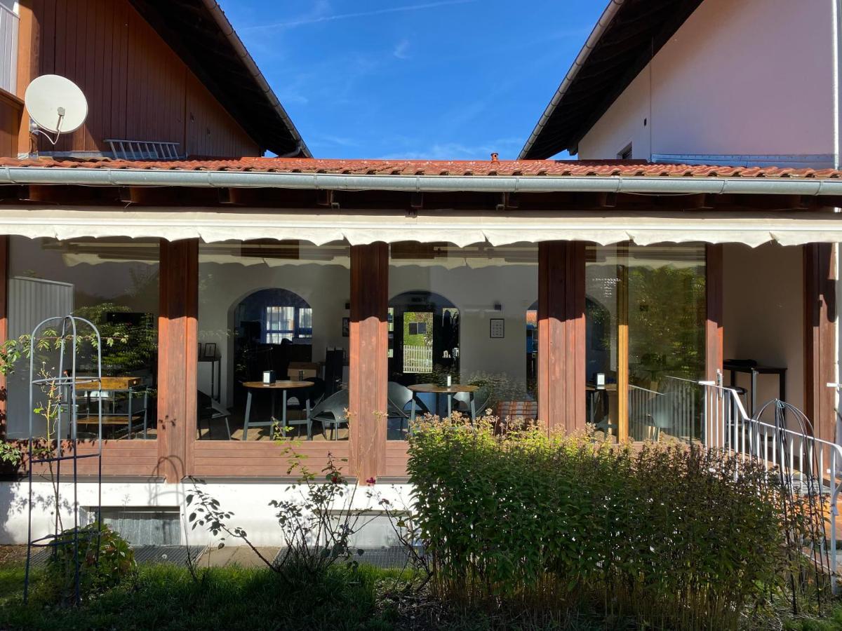 Abendruhe Hotel - Kontaktloser Check In Oberhaching Exterior photo